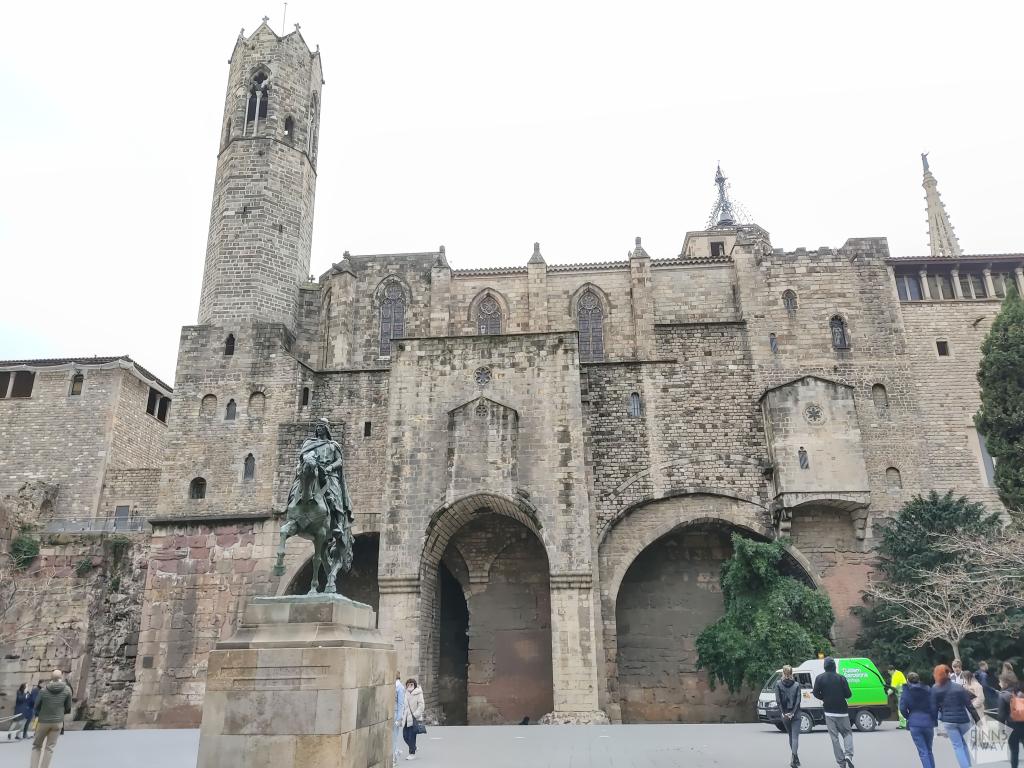 Chapel of Santa Agata, Barcelona | Barcelona ja Sitges 2022 | Elämää Nomadina