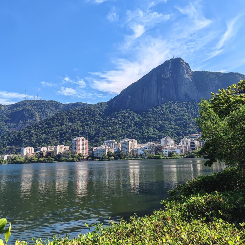 Lagoa Rodrigo de Freitas, Rio de Janeiro, Brasilia | Itacarén rannoilta Rio de Janeiroon ja São Pauloon | Elämää Nomadina