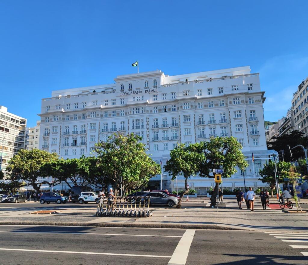 Copacabana Palace hotelli, Rio de Janeiro, Brasilia | Itacarén rannoilta Rio de Janeiroon ja São Pauloon | Elämää Nomadina