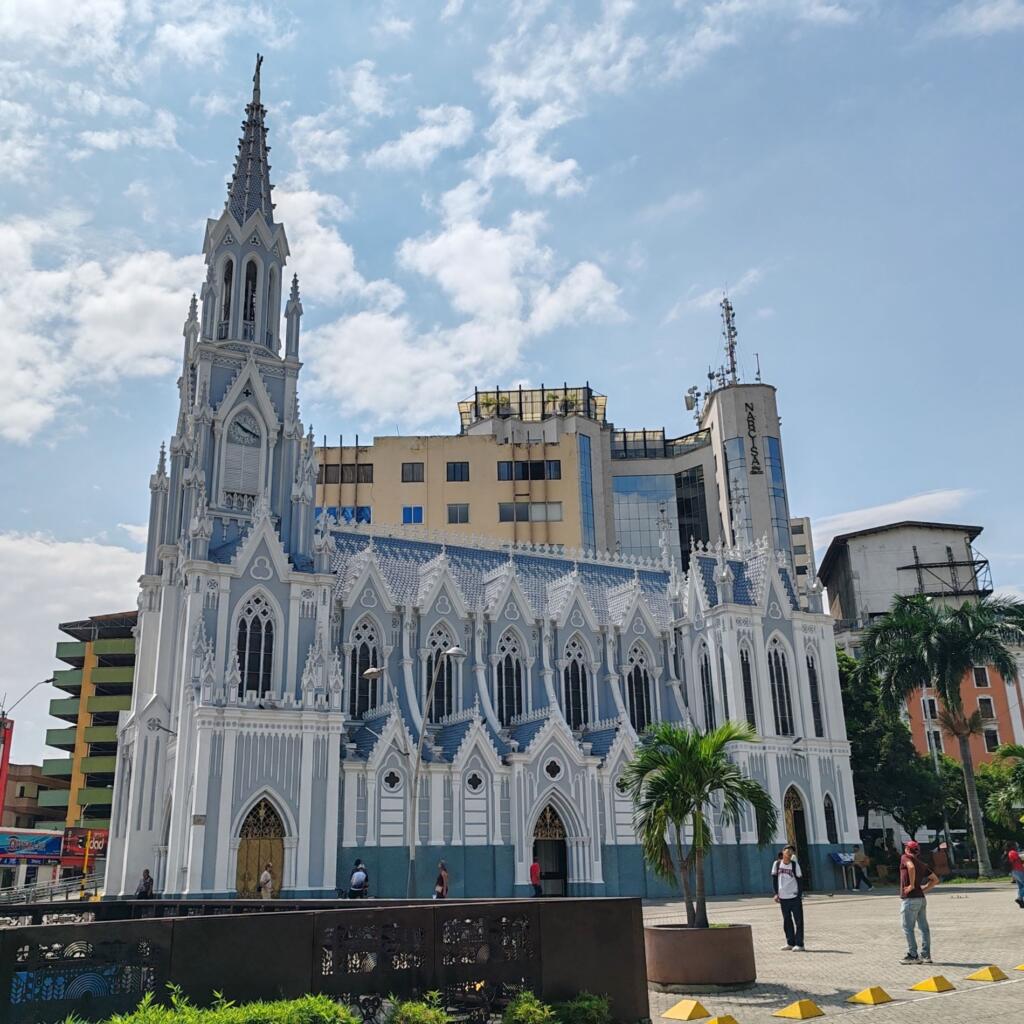 Elämää Nomadina - Seikkailu Kolumbiassa vei suurkaupungeista rantakohteisiin Elämää Nomadina - Cali Colombia 02