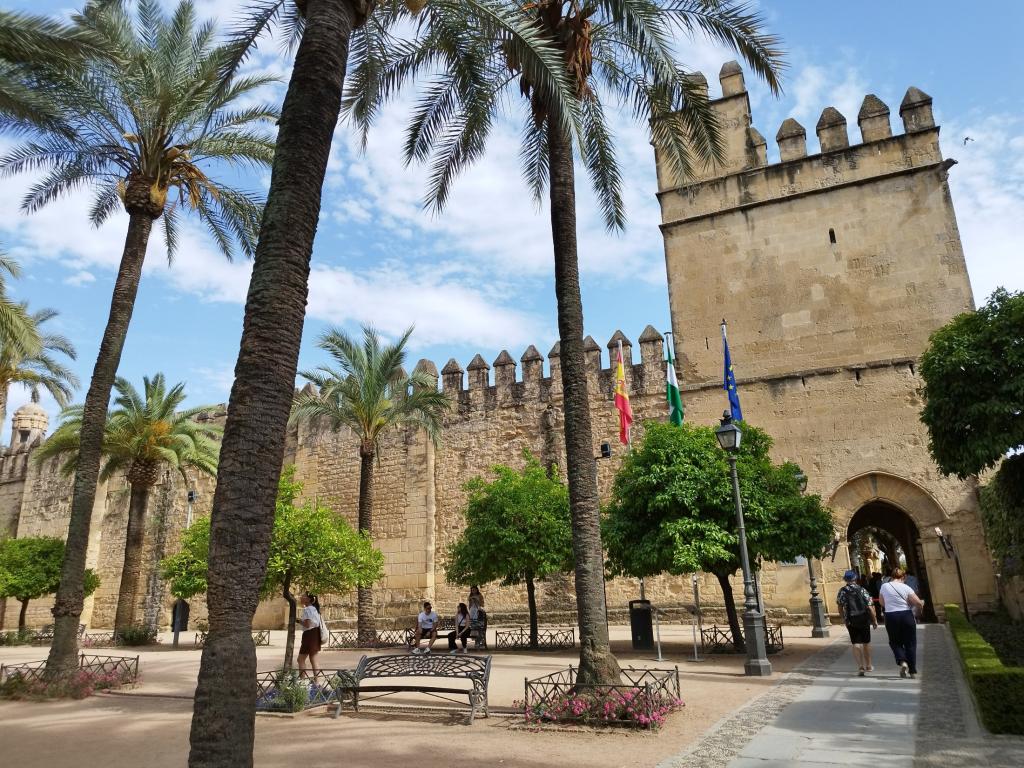 Cordoban linnoitus | Road trip Espanjasta Portugaliin | Elämää Nomadina