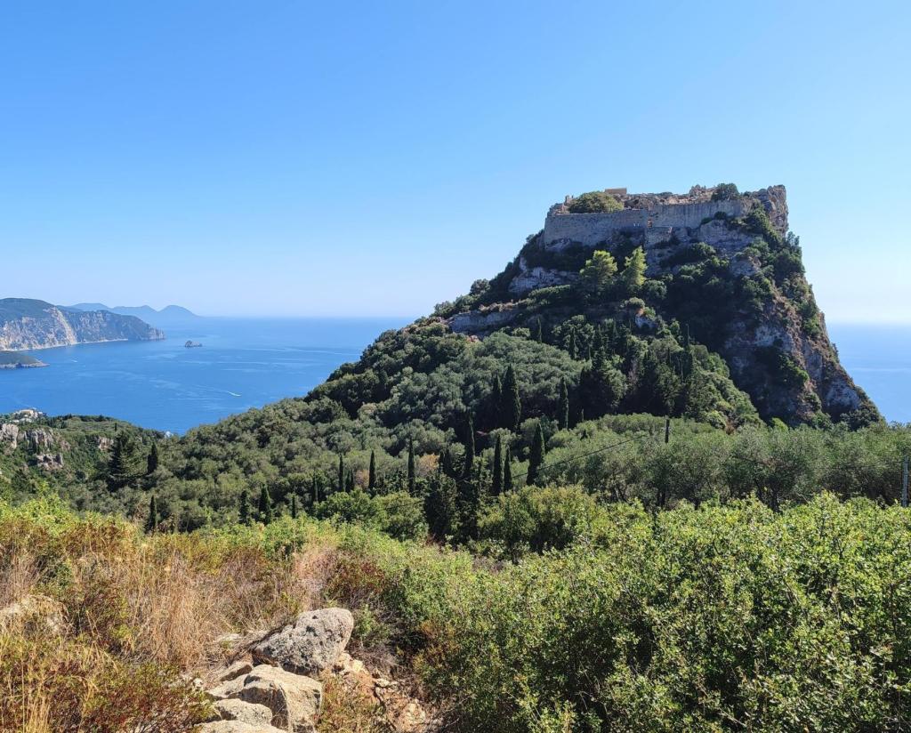 Angelokastron linnoitus, Korfu | Autolla Euroopassa: Korfu ja Thessaloniki Kreikassa | Elämää Nomadina