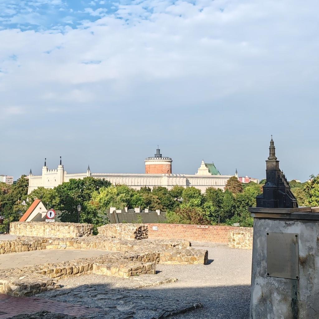 Torunin linna, Puola | Kesäturistina Suomessa ja road trip halki Itä-Euroopan | Elämää Nomadina