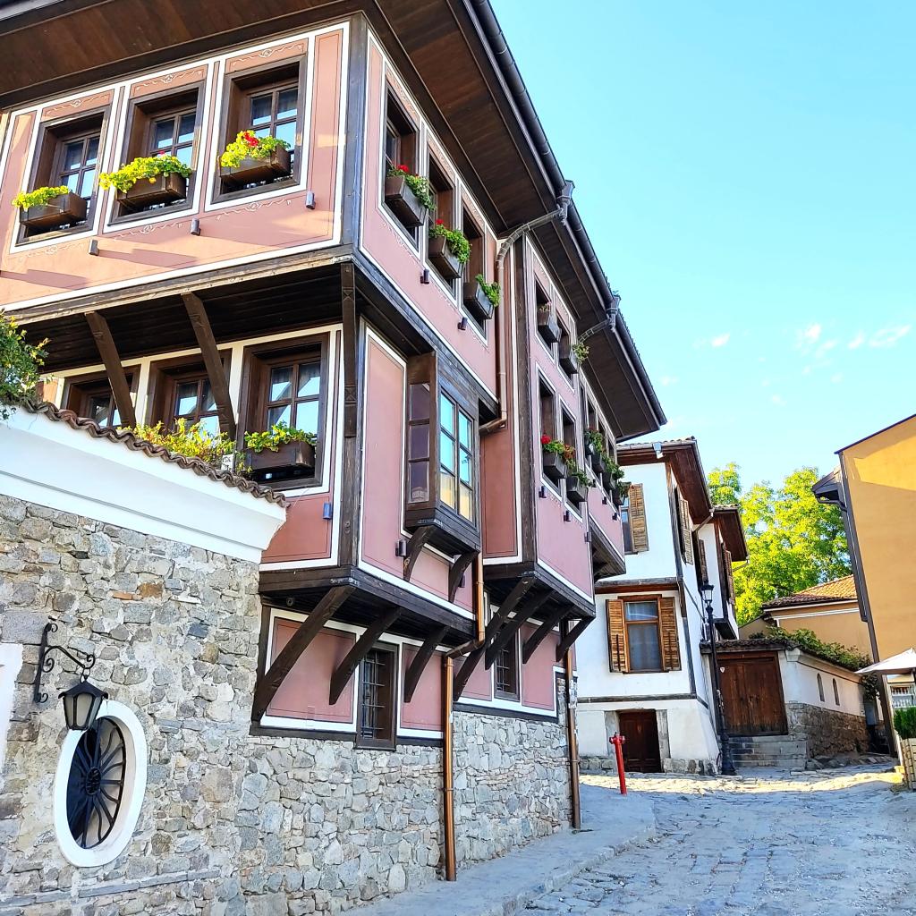 Historical houses in Plovdiv Old Town | Plovdiv, Bulgaria | Elämää Nomadina blogi