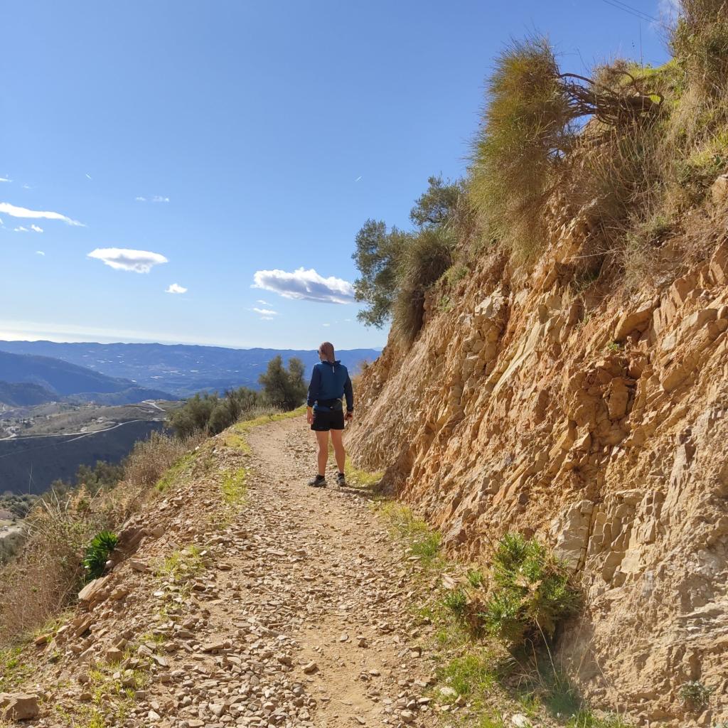 Polkujuoksumaisema Andalusiassa | Elämää Nomadina blogi