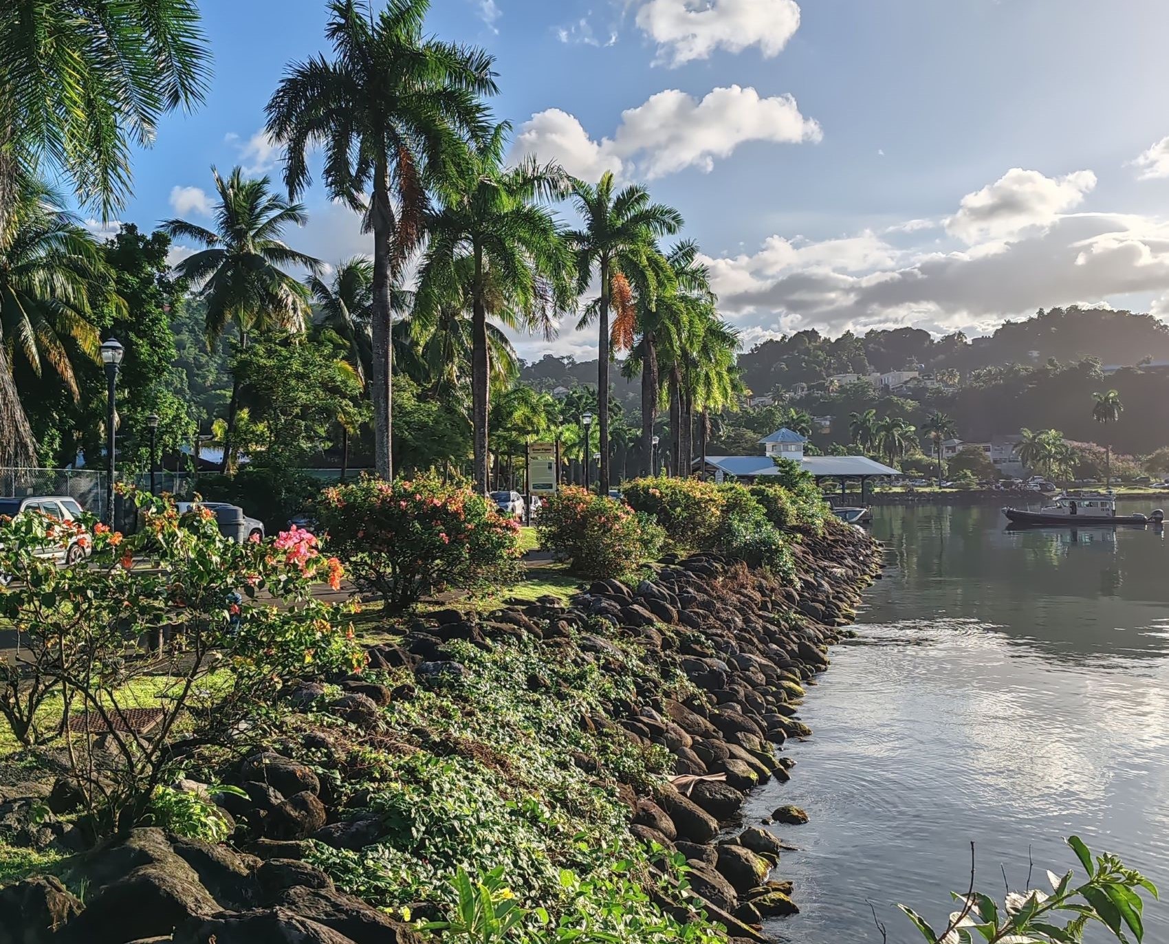 Elämää Nomadina - Elämää Nomadina - Digital nomadeina ja yrittäjinä maailmalla Port Antonio | Reppureissu Jamaikalla | Elämää Nomadina blogi