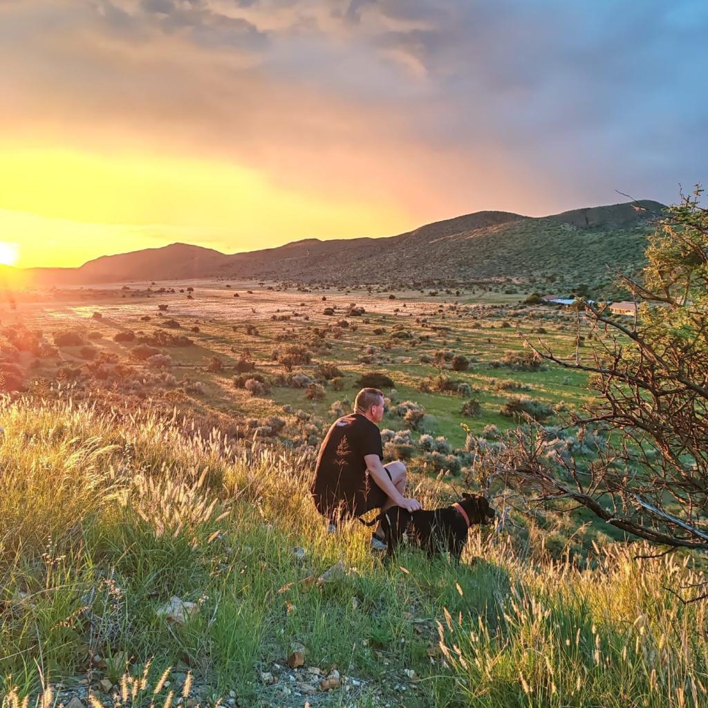 Auringonlasku Regensteinin luonnopuistossa | Nomadina Namibian Windhoekissa | Elämää Nomadina