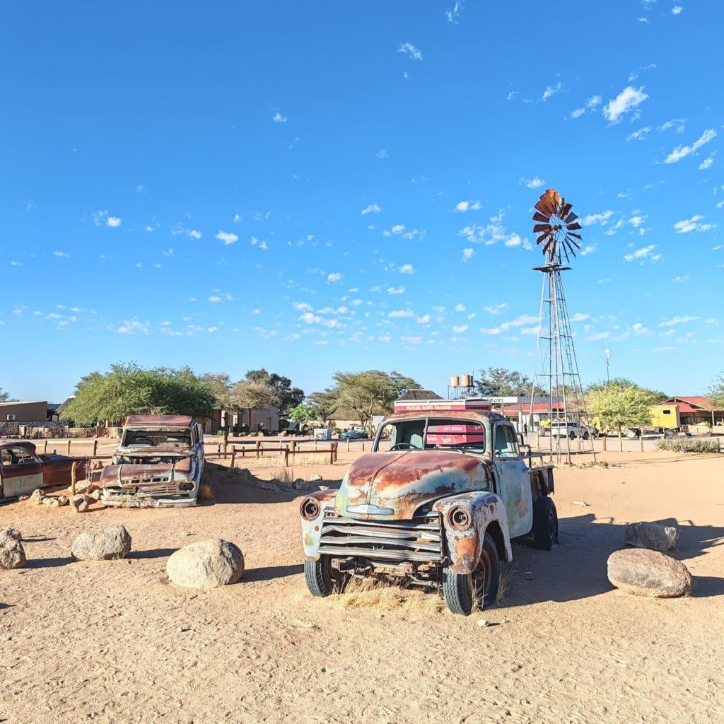 Elämää Nomadina - Road trip Namibiassa vei aavikolle ja rannikkomaisemiin Solitaire | Road trip Namibiassa | Elämää Nomadina blogi