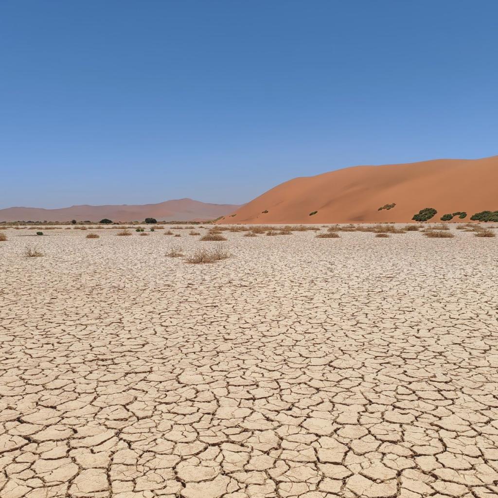 Elämää Nomadina - Road trip Namibiassa vei aavikolle ja rannikkomaisemiin Sossusvlei | Road trip Namibiassa | Elämää Nomadina blogi