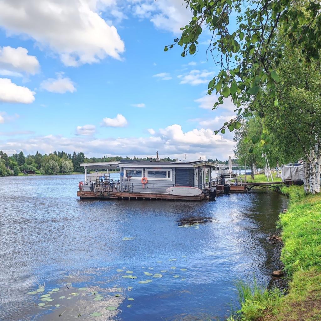 Saunalautta, Oulu | Kesäturistina Suomessa ja road trip halki Itä-Euroopan | Elämää Nomadina