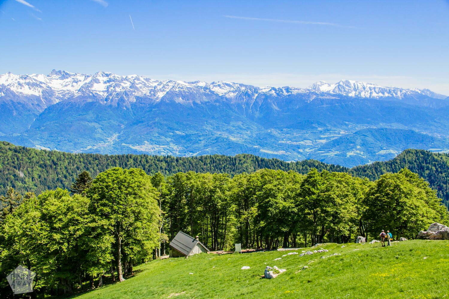 Patikoimassa Chamechaude vuorella Ranskan Alpeilla | Elämää Nomadina blogi