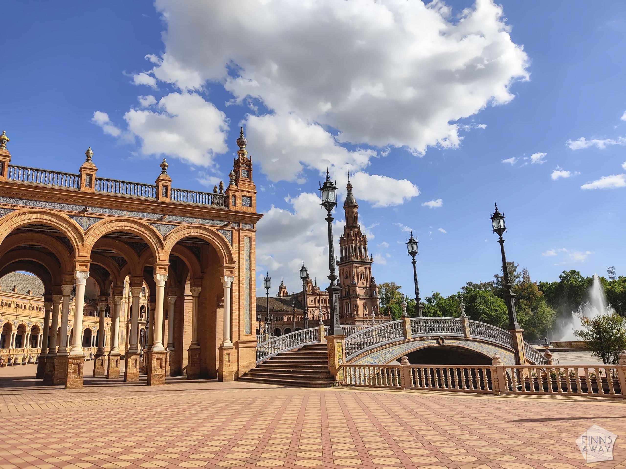 Plaza de Europa | Sevilla, Andalusia, Espanja | Elämää Nomadina blogi